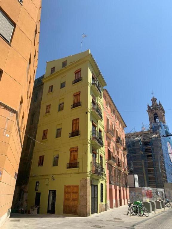 Mercado Piso 4 * Valencia
